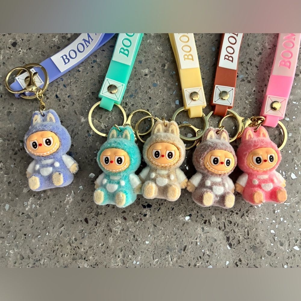 Labubu Keychains set of 5 - Picture 3 of 3